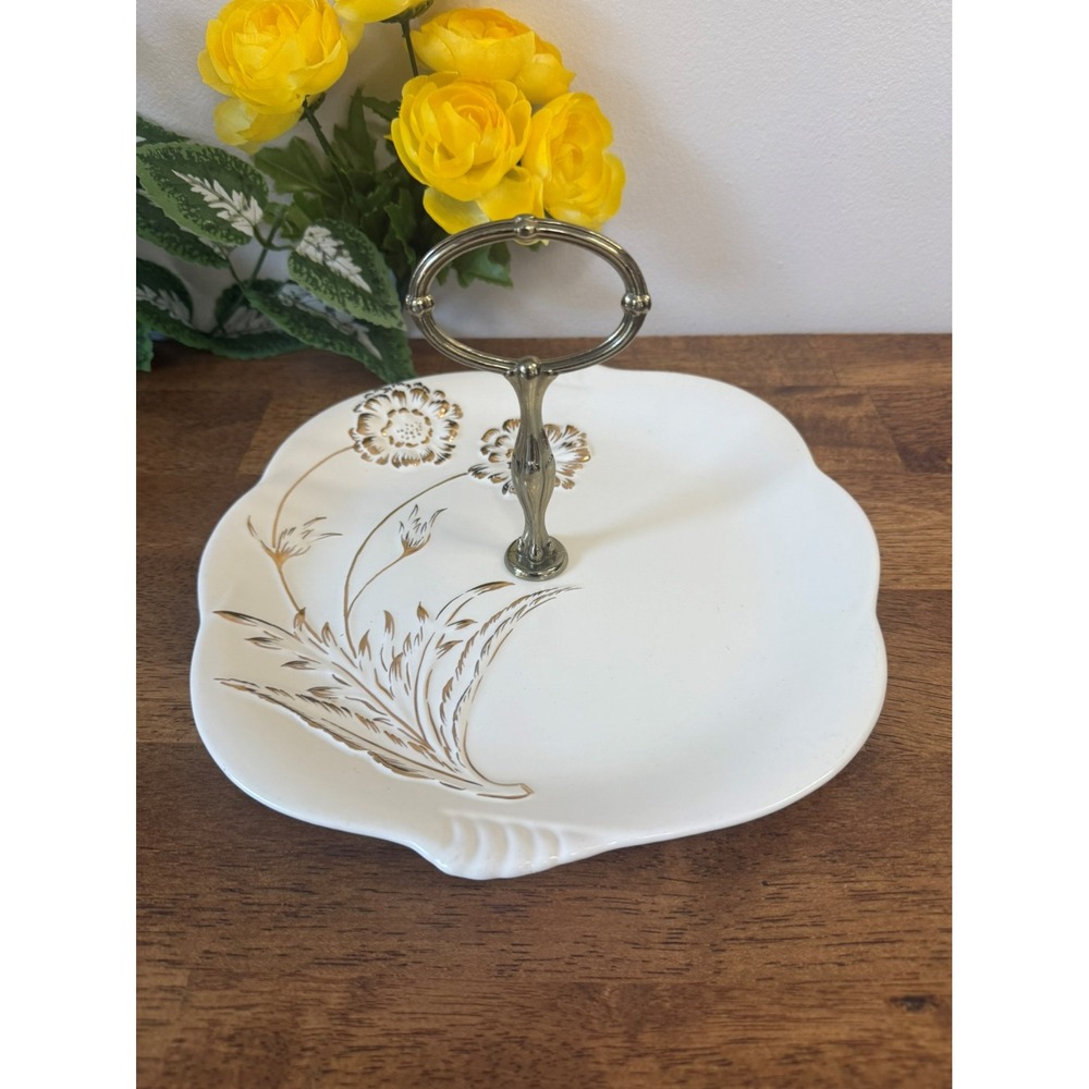 Royal Winton‎ Grimwades Golden Rapture Vintage Serving Plate Handle White Gold